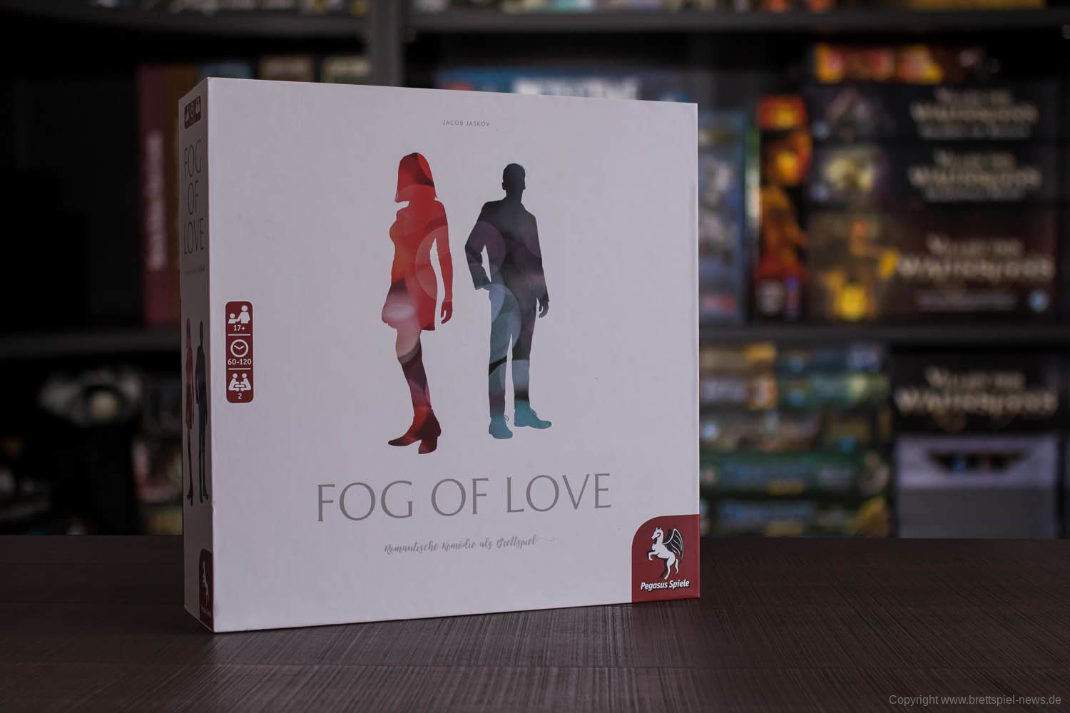 FOG OF LOVE // Bilder vom Spielmaterial
