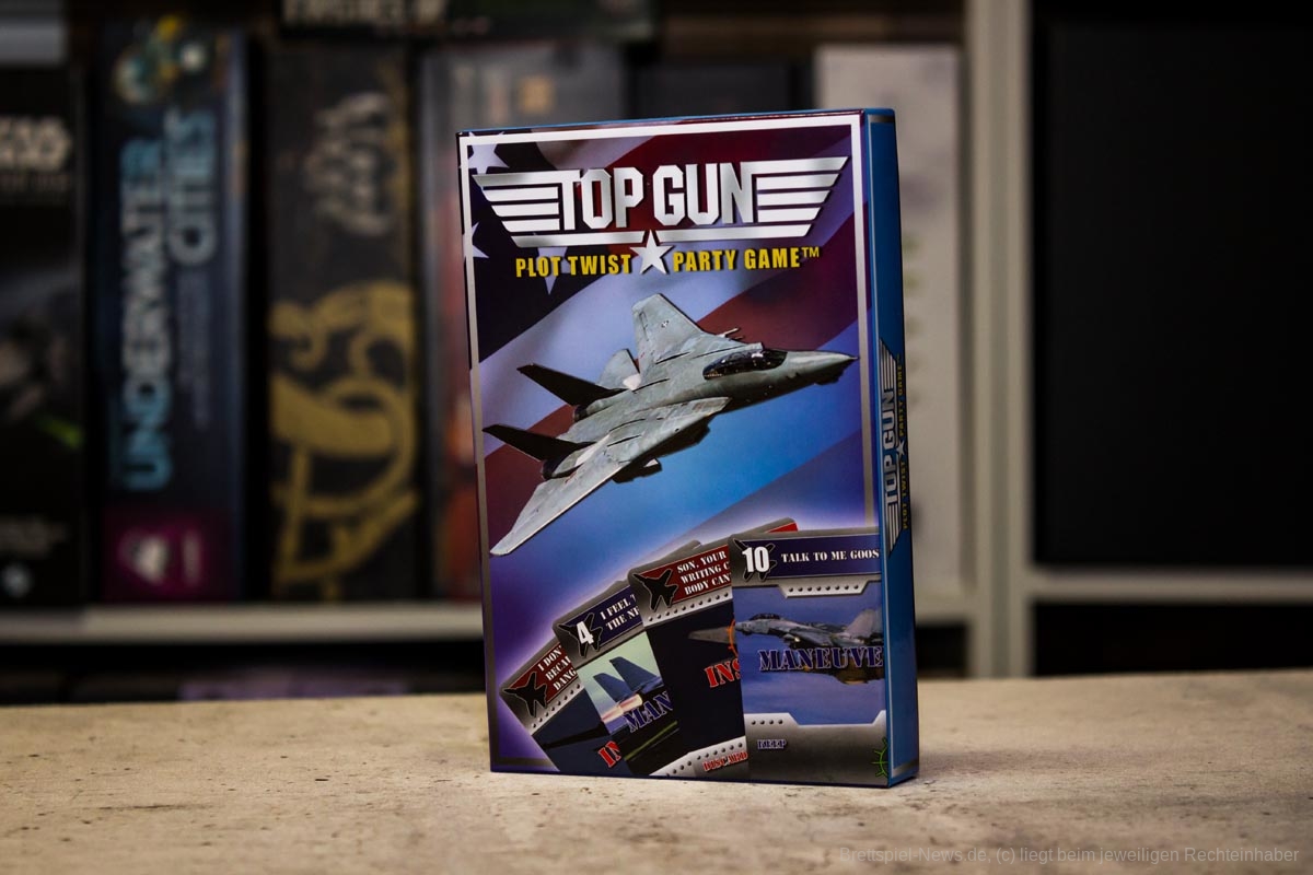 Test | Top Gun - Plot Twist Party Game
