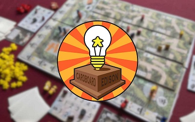 Cardboard Edison Award Kolonialismus Crowded Frontier